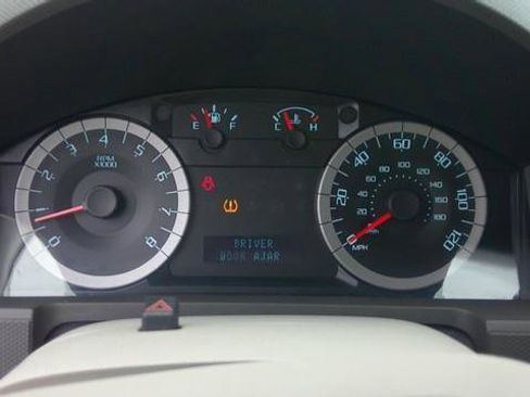 Used 2012 Ford Escape XLT image 6