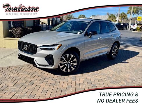 Used 2025 Volvo XC60 B5 Plus image 1
