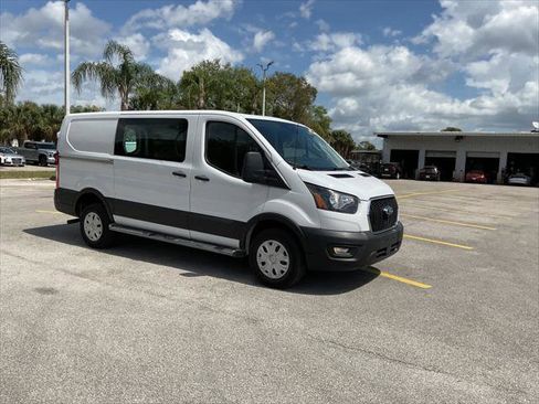 Used 2023 Ford Transit 250 CARGO VAN w/ Exterior Upgrade Package image 17