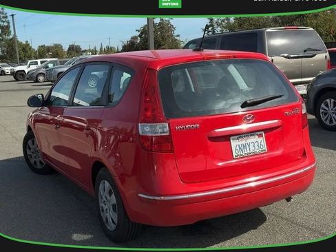 Used 2010 Hyundai Elantra GLS FWD image 1