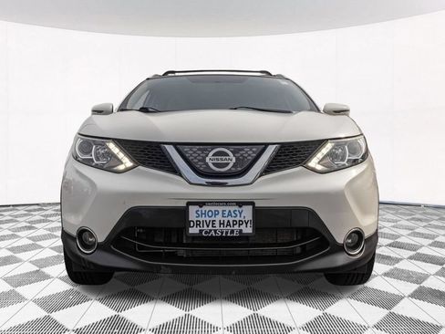Used 2018 Nissan Rogue Sport SV w/ SV All-Weather Package AWD/4WD image 4