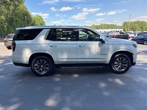 Used 2022 Chevrolet Tahoe LT w/ Luxury Package AWD/4WD image 6