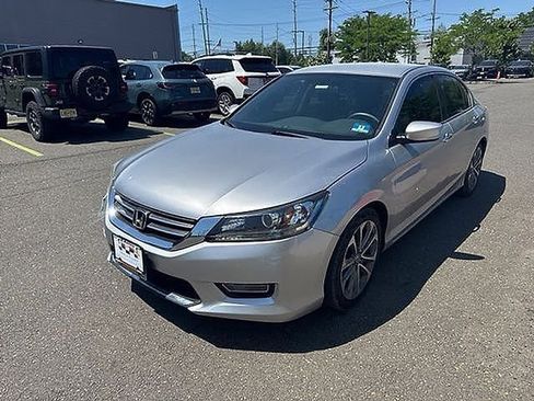 Used 2013 Honda Accord Sport image 17