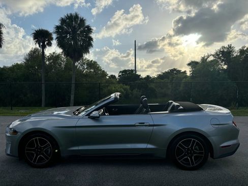 Used 2023 Ford Mustang Premium RWD image 9