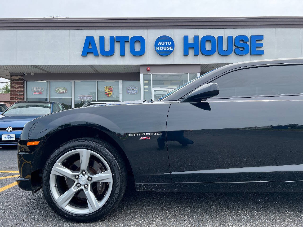 Used 2010 Chevrolet Camaro SS w/ RS Package RWD image 31
