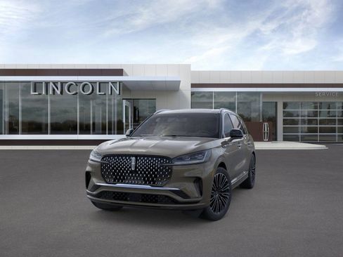 New 2025 Lincoln Aviator Black Label image 2