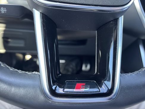 Used 2022 Audi S6 Premium Plus w/ S Sport Package image 31