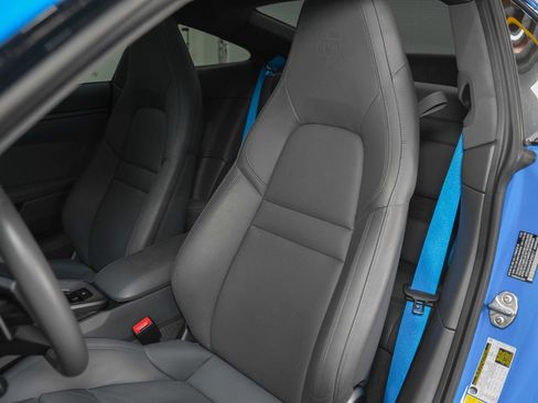 Used 2023 Porsche 911 Carrera w/ Sport Chrono Package image 36