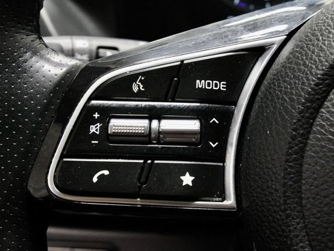 Used 2025 Kia Seltos SX AWD/4WD image 28