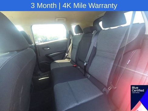 Used 2023 Nissan Rogue SV FWD image 16