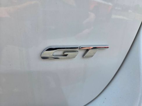 Used 2024 Dodge Durango GT AWD/4WD image 16