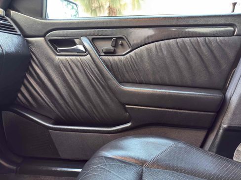 Used 1996 Mercedes-Benz C 280 Sedan image 71