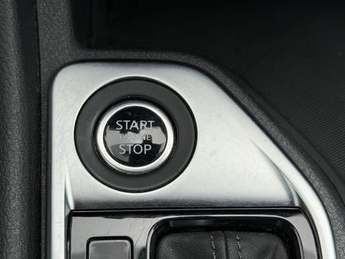 Certified 2021 Nissan Sentra SV FWD image 19