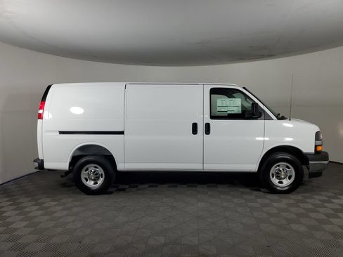 New 2026 Chevrolet Express 2500 w/ Driver Convenience Package RWD image 1