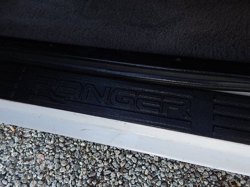 Used 2002 Ford Ranger XLT image 15