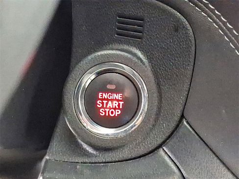 Used 2022 Subaru Legacy Limited XT image 24