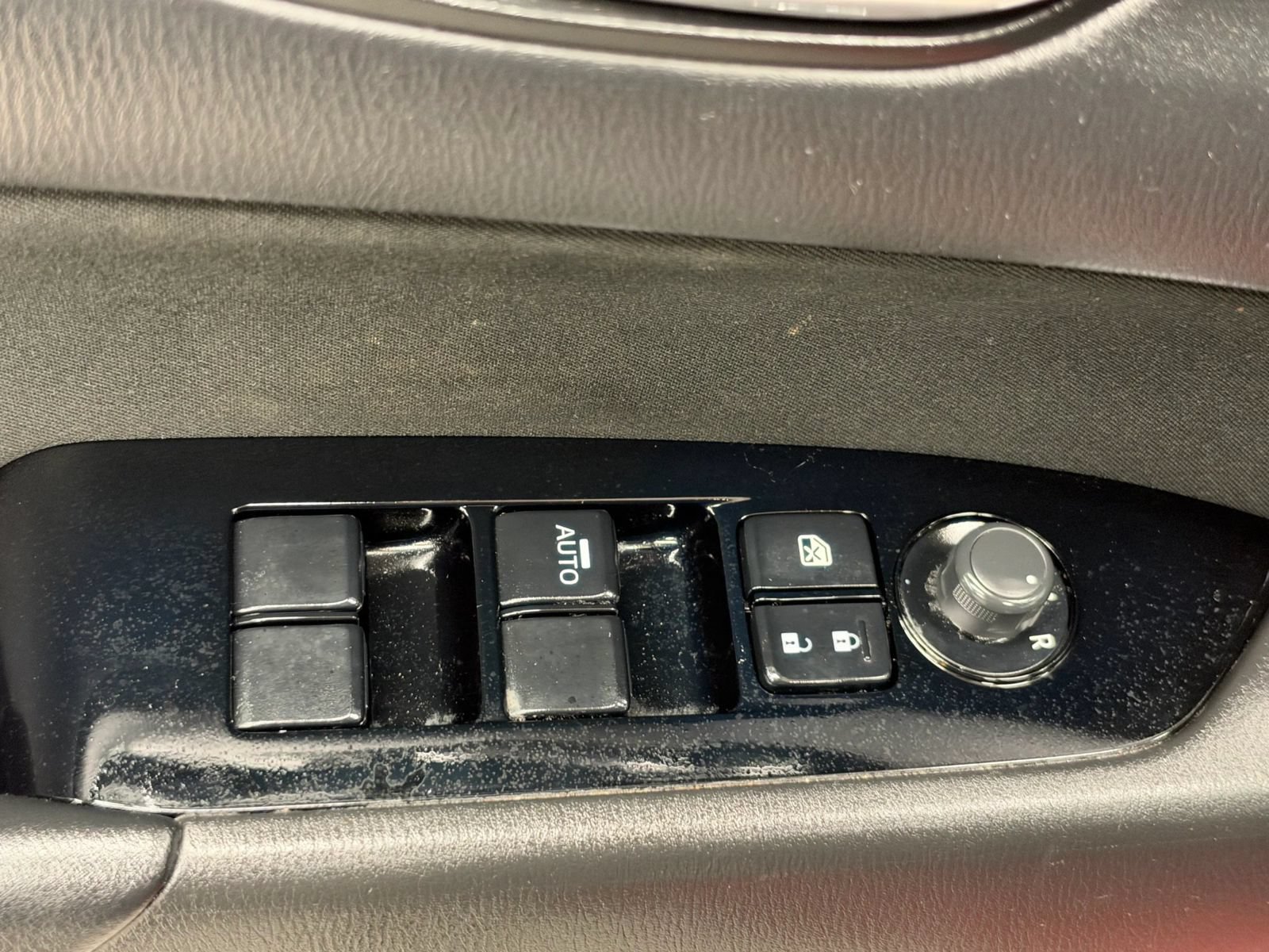 Used 2017 MAZDA CX-5 Sport FWD image 25