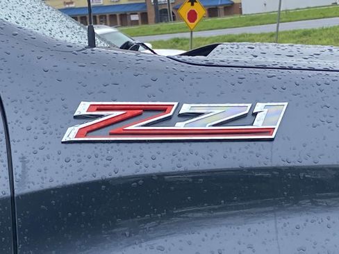 Used 2019 Chevrolet Silverado 1500 LTZ w/ LTZ Premium Package image 12