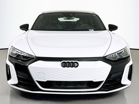 Used 2023 Audi e-tron GT Prestige w/ Prestige Package AWD/4WD image 2