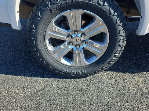 Used 2018 Ford F150 King Ranch w/ Equipment Group 601A Luxury image 9