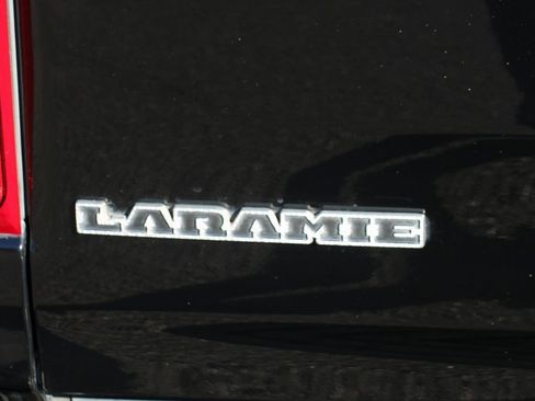 Used 2019 RAM 1500 Laramie image 53