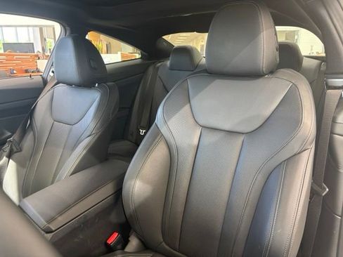 Certified 2025 BMW 430i xDrive Coupe w/ Convenience Package AWD/4WD image 8
