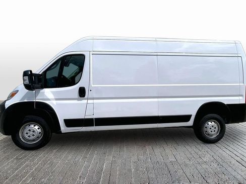 Used 2023 RAM ProMaster 2500 FWD image 4