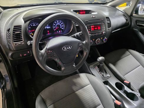 Used 2015 Kia Forte LX w/ Popular Package FWD image 17