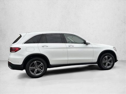 Used 2022 Mercedes-Benz GLC 300 4MATIC image 4