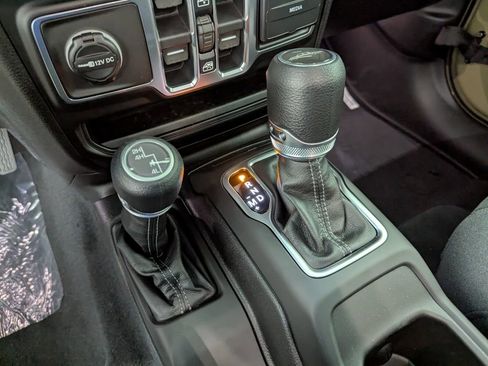 New 2026 Jeep Gladiator Sport image 24