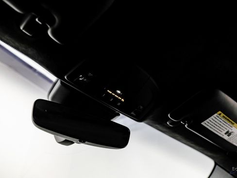 Used 2018 Porsche 911 GT3 w/ Sport Chrono Package image 37