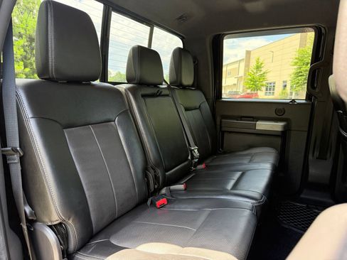 Used 2016 Ford F250 Lariat w/ Chrome Package AWD/4WD image 40