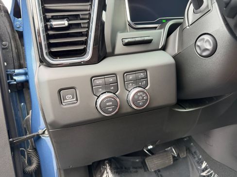 Used 2025 GMC Sierra 1500 Denali Ultimate AWD/4WD image 19