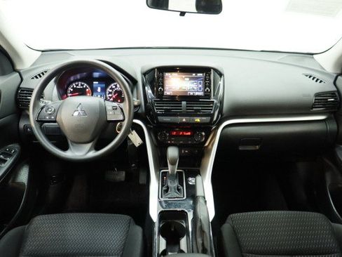 Used 2025 Mitsubishi Eclipse Cross ES AWD/4WD image 22