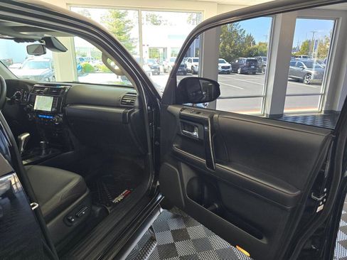 Used 2022 Toyota 4Runner TRD Pro AWD/4WD image 42