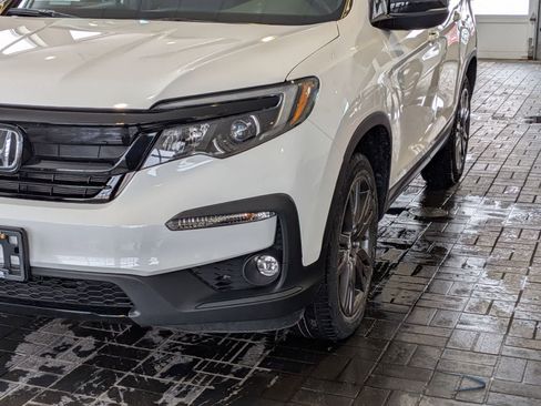 Used 2022 Honda Pilot Sport image 11