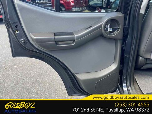 Used 2013 Nissan Xterra S AWD/4WD image 14