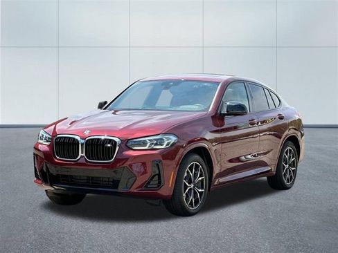 Certified 2025 BMW X4 M40i AWD/4WD image 11