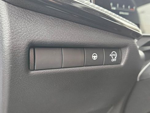 New 2026 Nissan Kicks SR FWD image 27