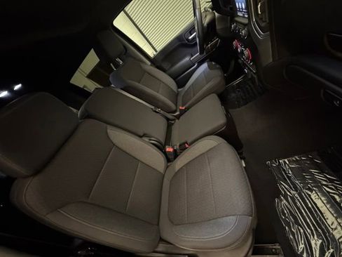 Used 2020 Chevrolet Silverado 1500 LT w/ Texas Edition image 30