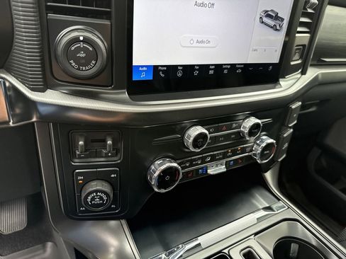 Used 2025 Ford F150 Lariat w/ Equipment Group 502A High AWD/4WD image 28