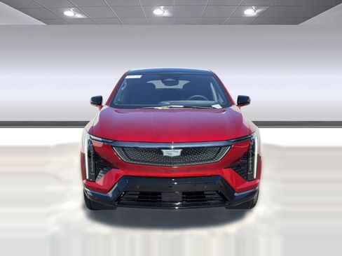 New 2026 Cadillac Optiq Sport 1 w/ LPO, Floor Liner Package RWD image 5