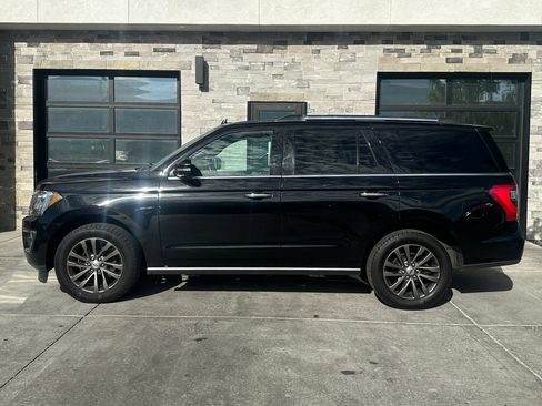 Used 2020 Ford Expedition Limited AWD/4WD image 6