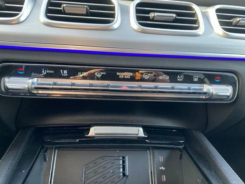 Used 2024 Mercedes-Benz GLE 450e 4MATIC image 22