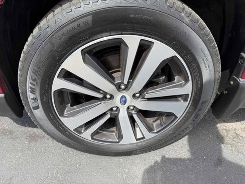 Used 2018 Subaru Outback 2.5i Limited AWD/4WD image 8