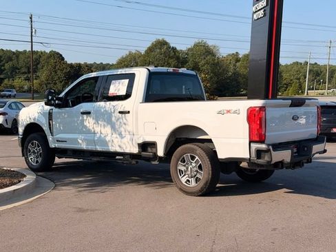 Used 2025 Ford F250 XLT AWD/4WD image 9