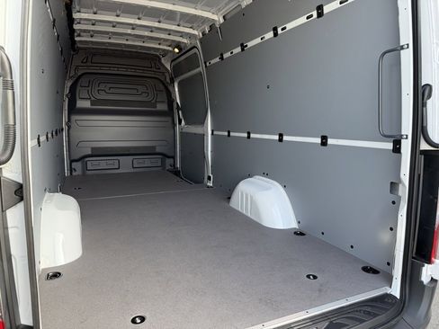 New 2026 Mercedes-Benz Sprinter 2500 image 15