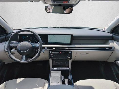 New 2026 Hyundai Tucson Limited FWD image 18