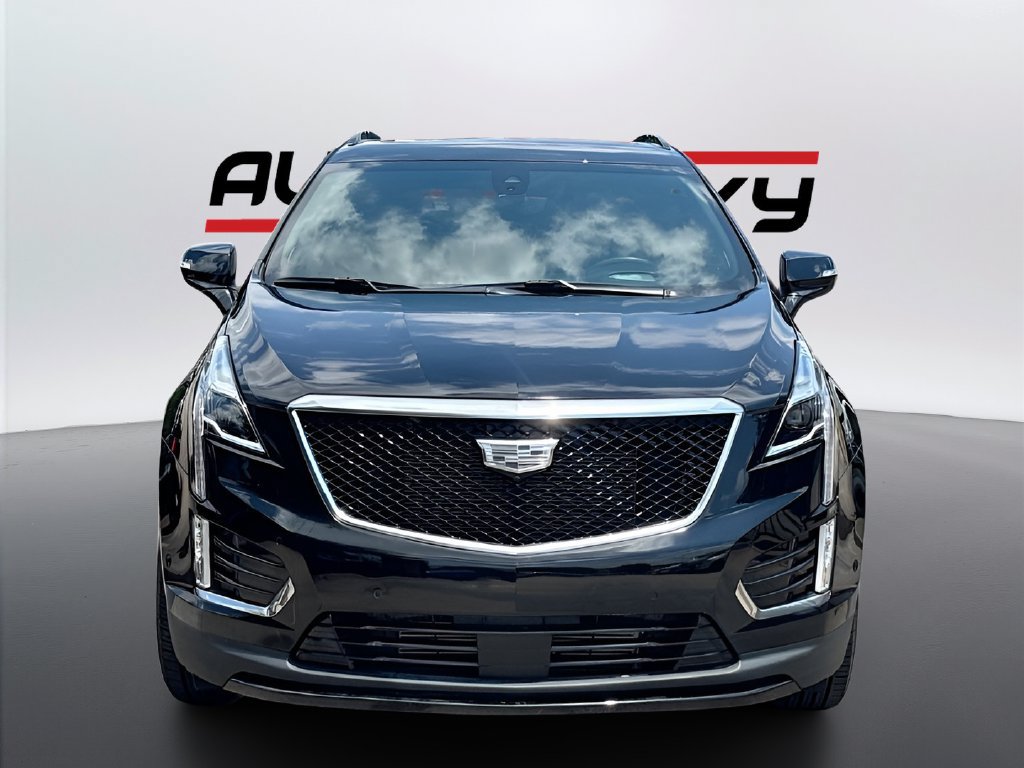Used 2024 Cadillac XT5 Sportv w/ Technology Package AWD/4WD image 2