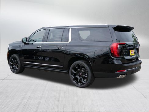 New 2026 GMC Yukon XL Denali Ultimate AWD/4WD image 2